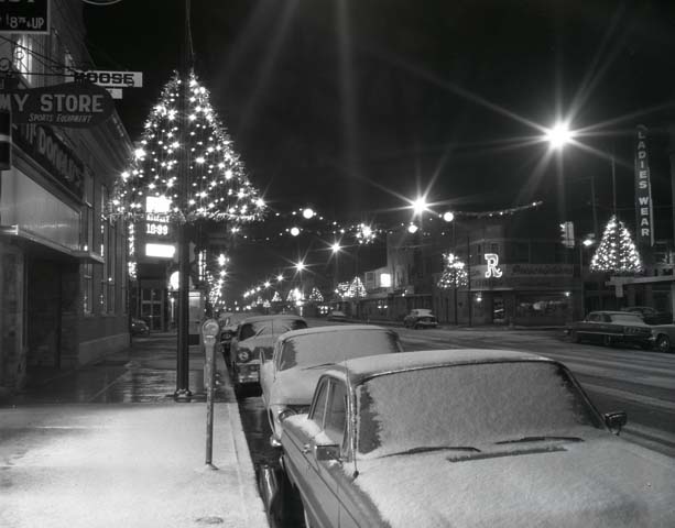 1964 Christmas Illniois Street  (3)